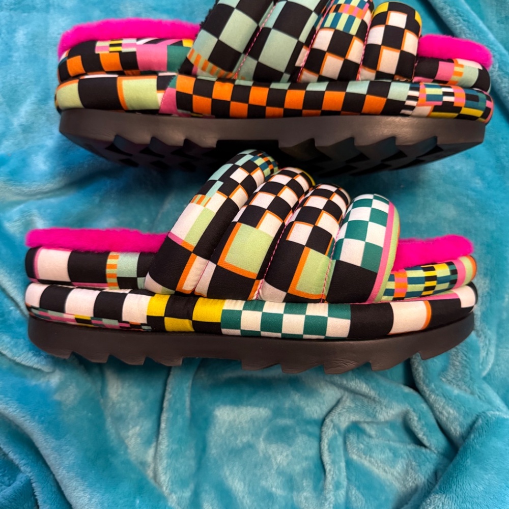 UGG W MAXI CHECKS SLUDE - Picture 6 of 7